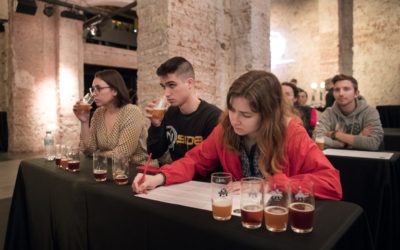 Estudiants de la URV creen la cervesa Mapel, inspirada en les fulles de la tardor